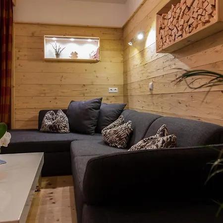 Haus Alpenkoenig Stubaier Gletscher Lägenhet *