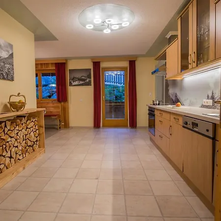 Haus Alpenkoenig Stubaier Gletscher Daire