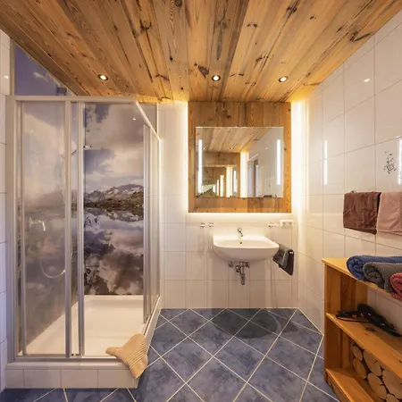 Haus Alpenkoenig Luxury Living Close To Stubai Glacier Appartamento Neustift im Stubaital