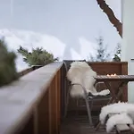 Haus Alpenkönig Super Lage Zum Skilift Stubaier Gletscher