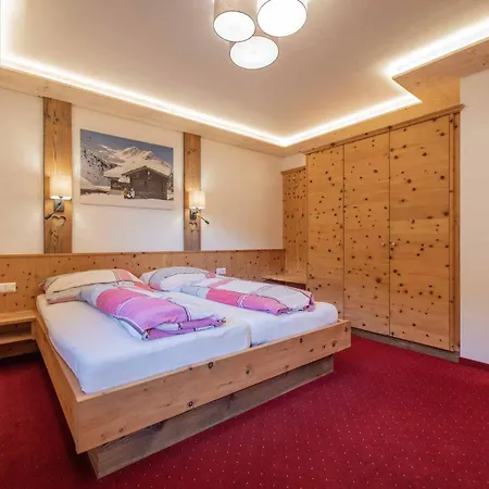 Apartment Stubaier Gletscher Xl Residenz Haus Alpenkoenig Im Alpinen Charme Stubai Super Card Inklusive Neustift im Stubaital