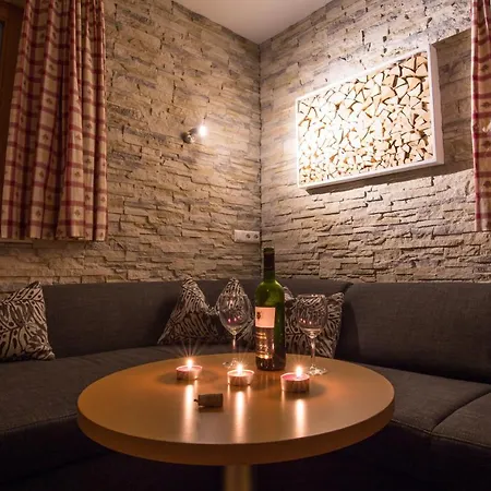 Haus Alpenkoenig Luxury Living Close To Stubai Glacier * ניוסטיפט אים סטובאיטל