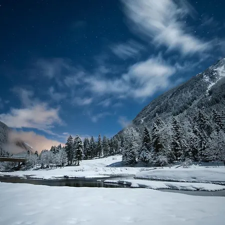 Haus Alpenkoenig Luxury Living Close To Stubai Glacier * ניוסטיפט אים סטובאיטל