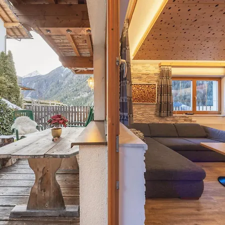 Haus Alpenkoenig Luxury Living Close To Stubai Glacier ניוסטיפט אים סטובאיטל
