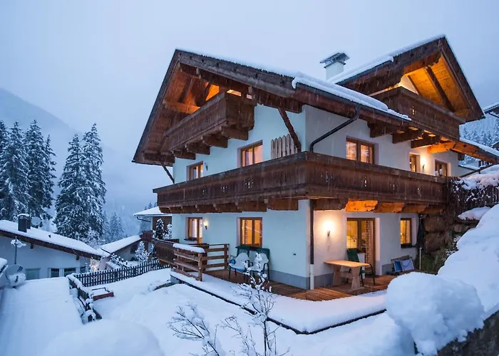 Haus Alpenkoenig Stubaier Gletscher شقة *